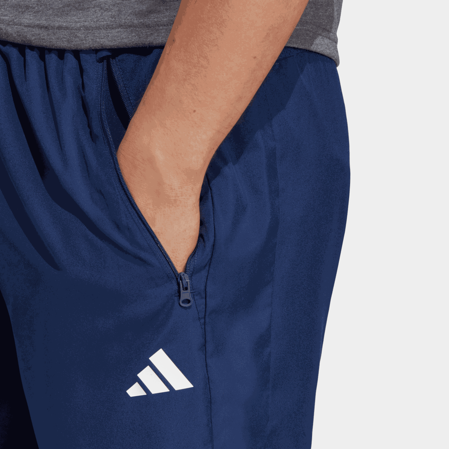 Train Essentials Woven Training Shorts, treningsshorts, herre - full image 3