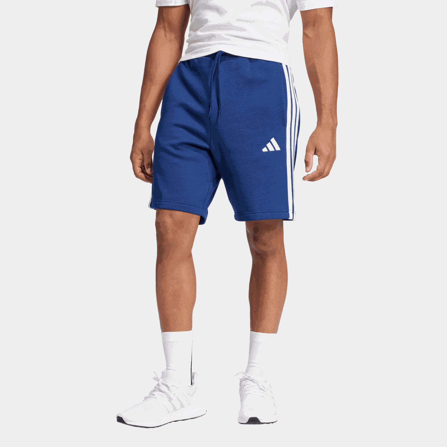 Essentials 3-Stripes Fleece Shorts, shorts, herre - full image 2