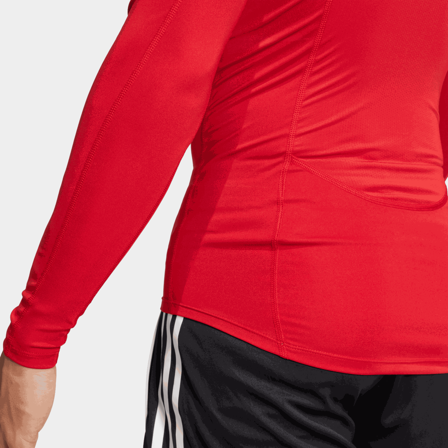 Techfit Long Sleeved Tee, kompresjonstrøye for fotball, herre - full image 3