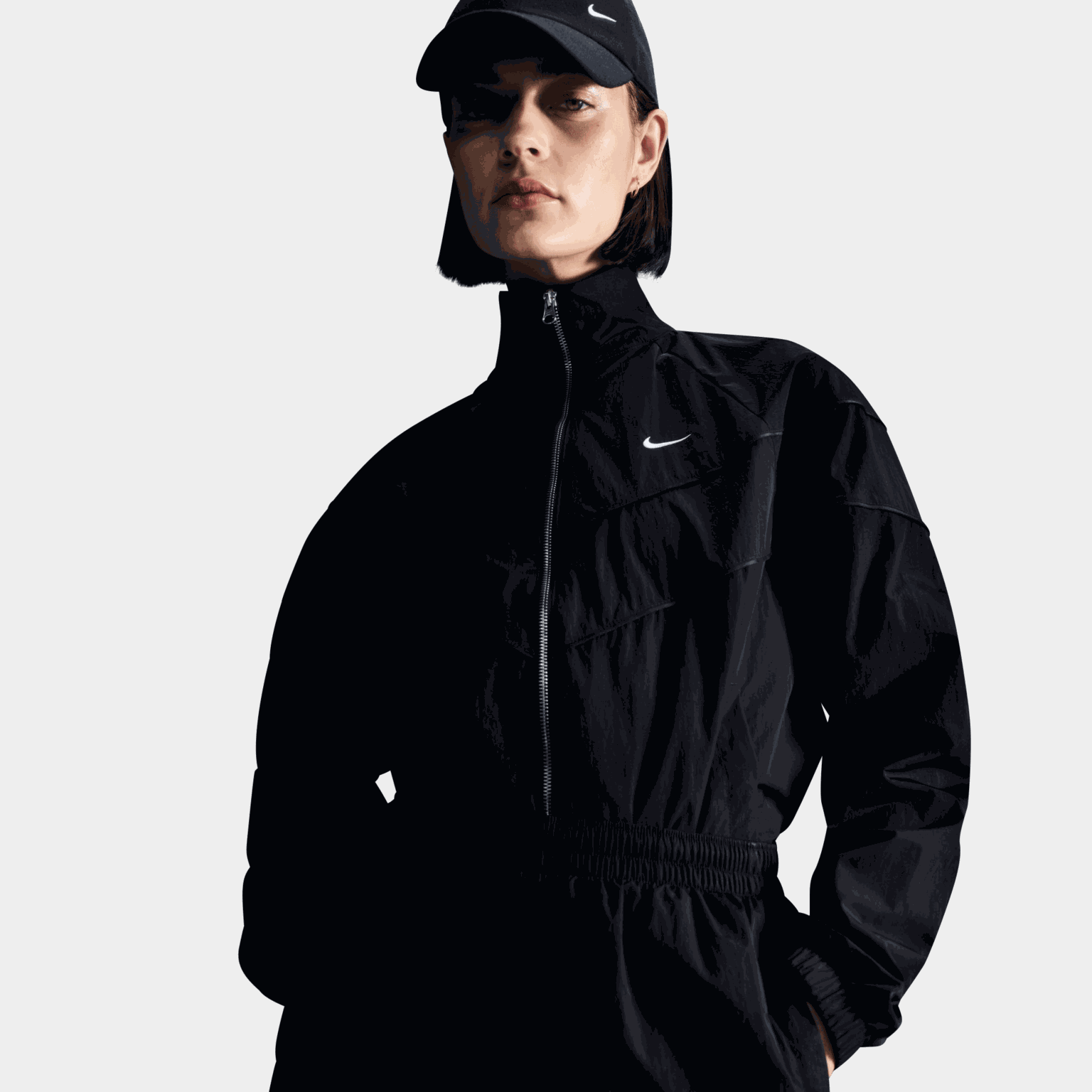 Windrunner Loose UV Woven Full Zip Jacket, jakke, dame - full image 1