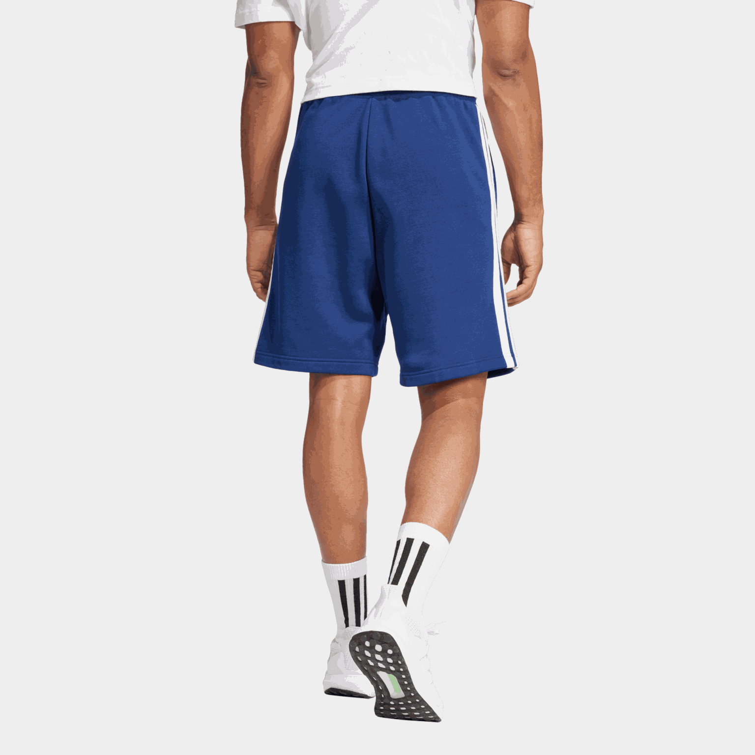 Essentials 3-Stripes Fleece Shorts, shorts, herre - full image 4