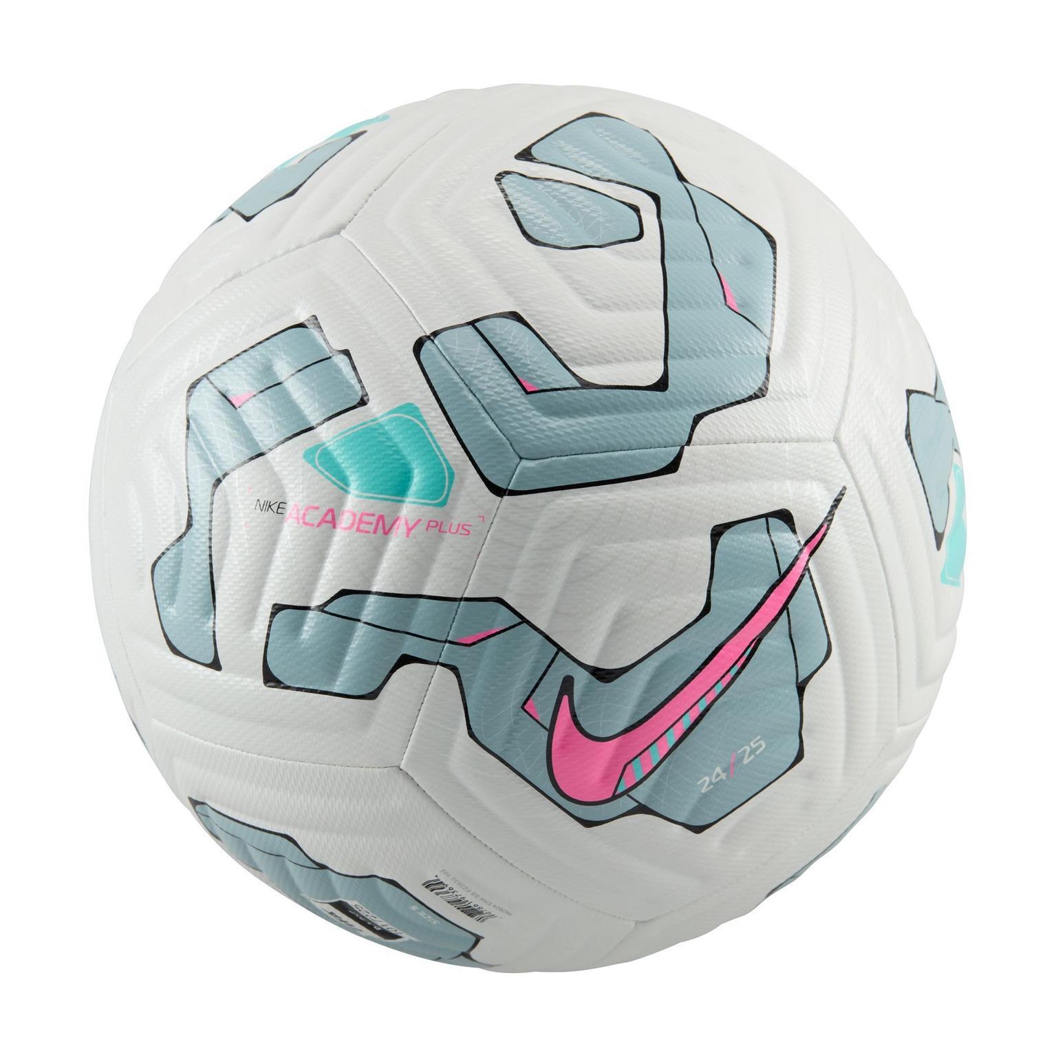 Academy Plus, fotball - full image 1