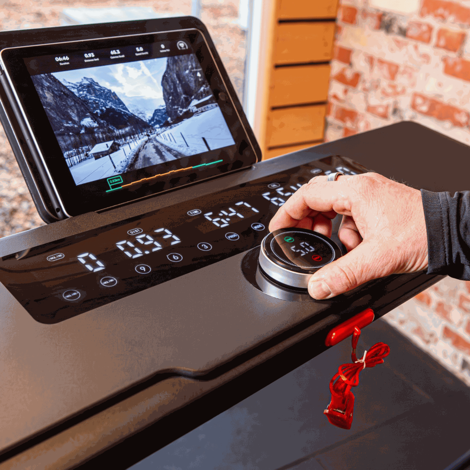 S-Line 840 Treadmill, tredemølle - full image 3