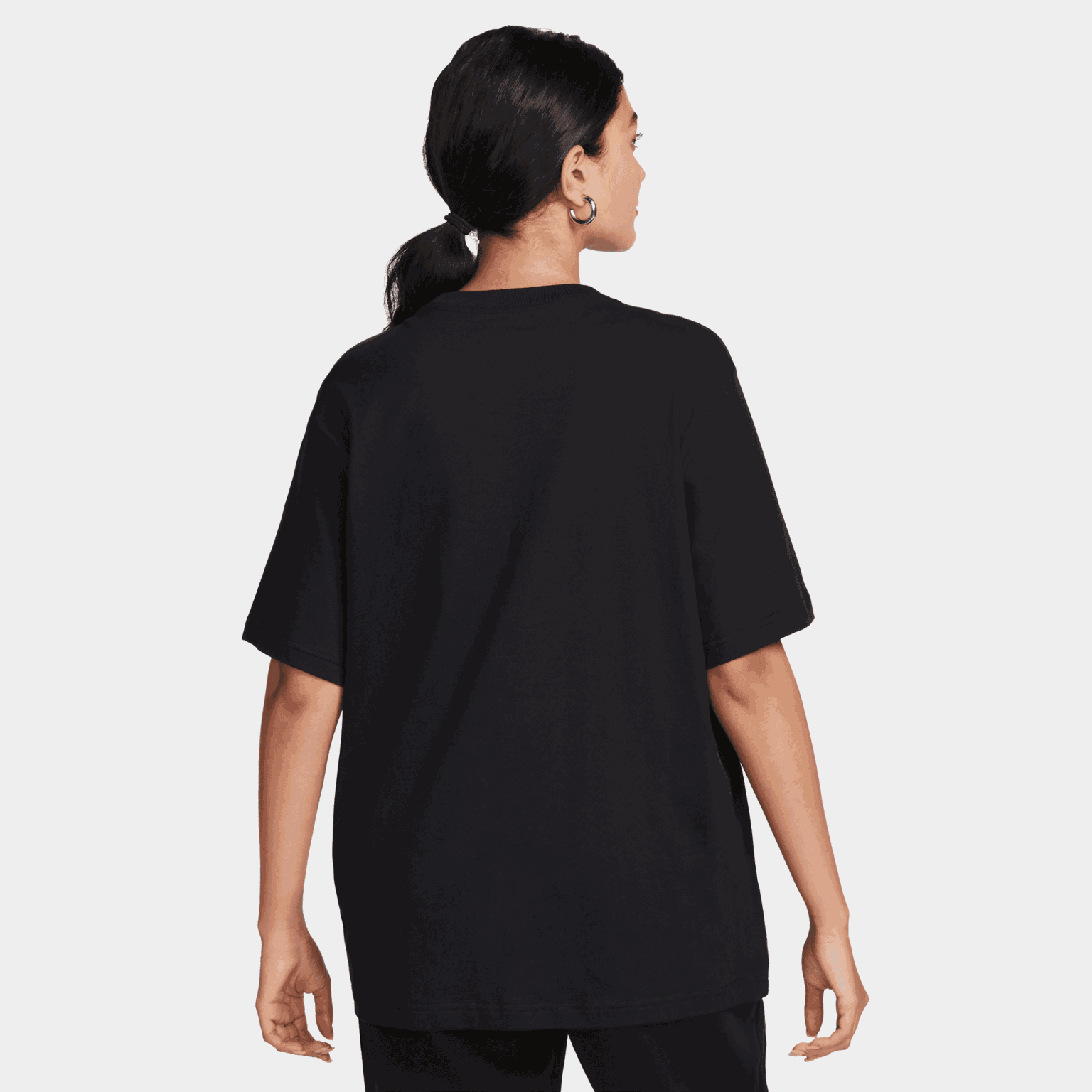 Sportswear Essentials T-Shirt, t-skjorte, dame - full image 2