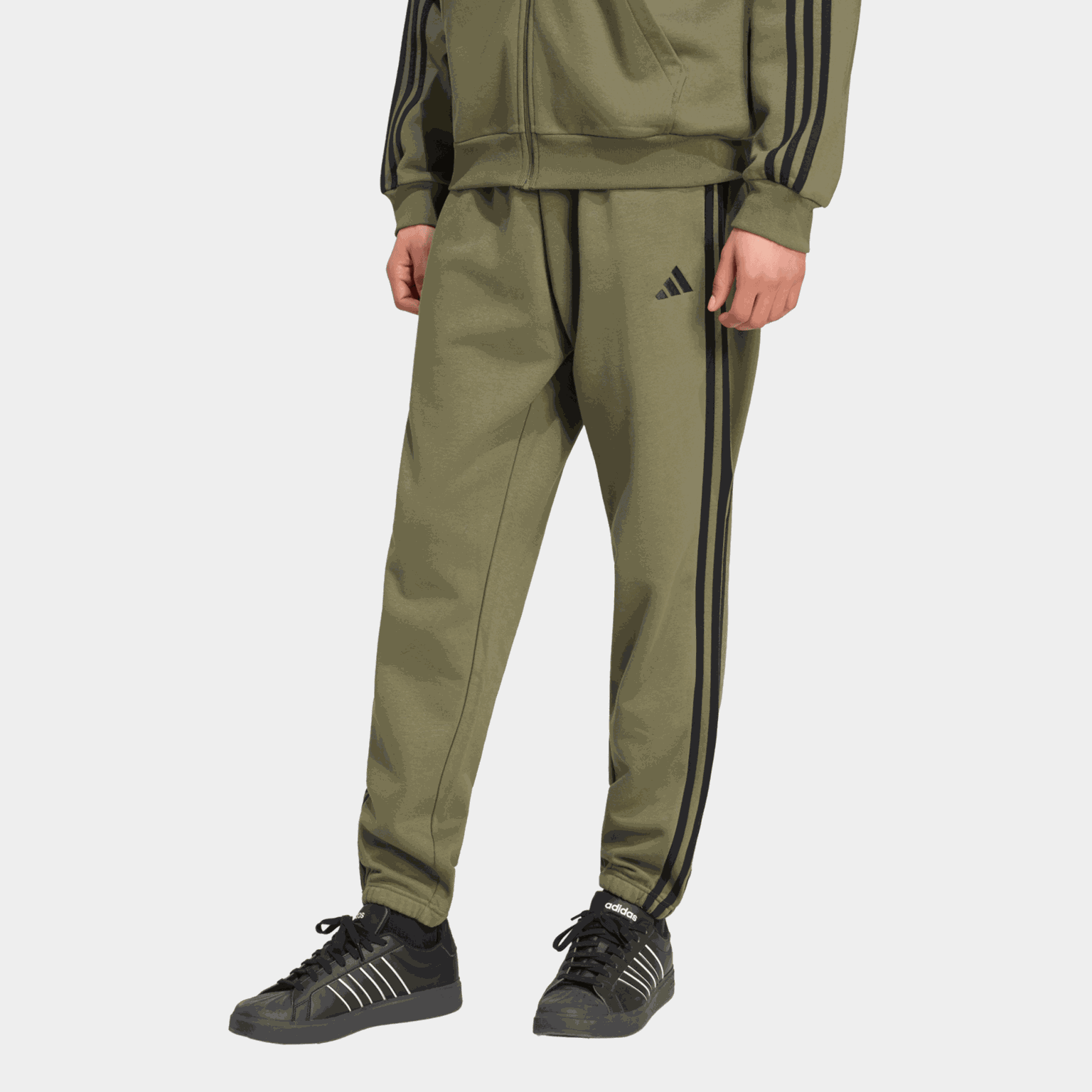 Essentials 3-Stripes Fleece Tapered Cuffed Joggers, joggebukse, herre - full image 2