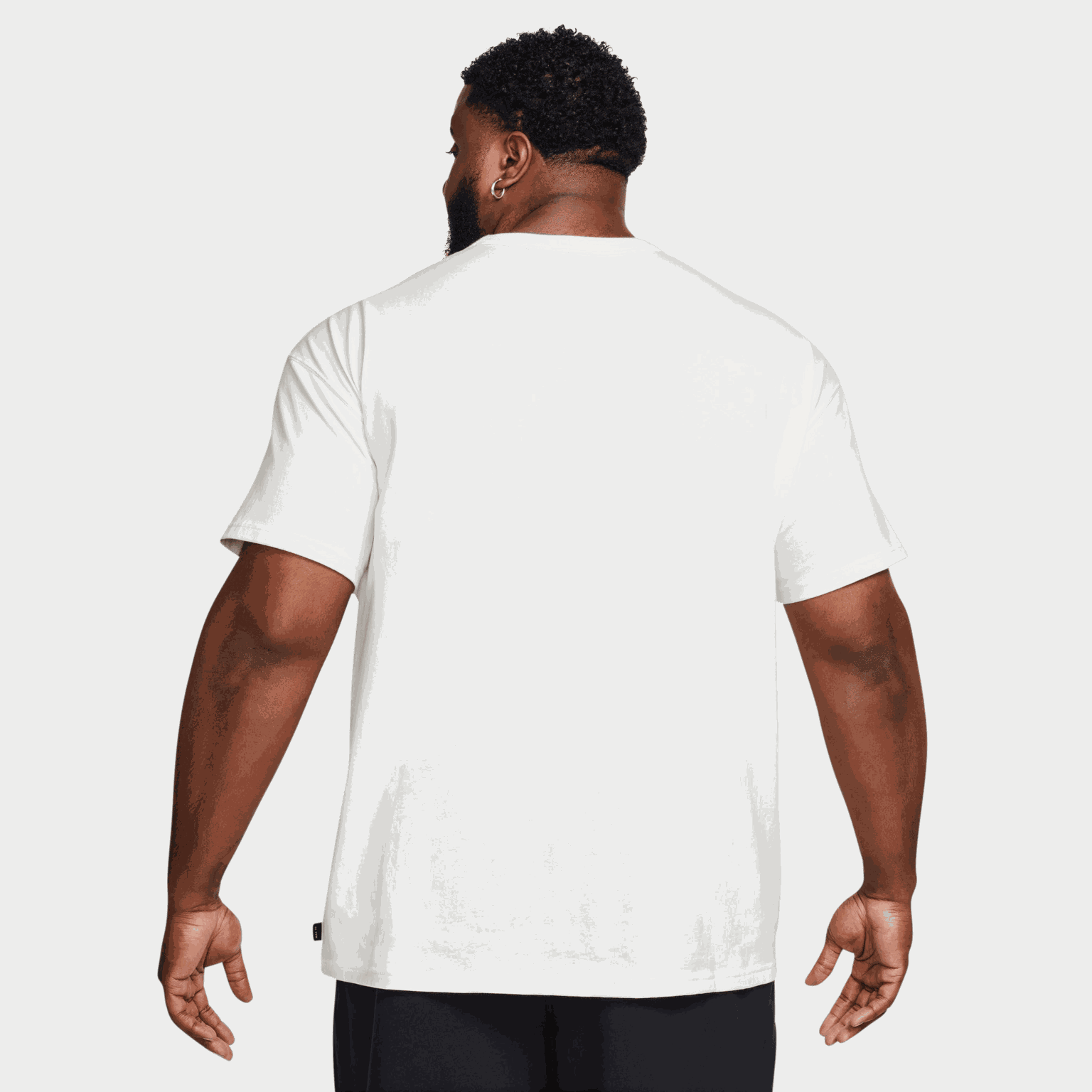 Sportswear Essentials T-Shirt, t-skjorte, herre - full image 2