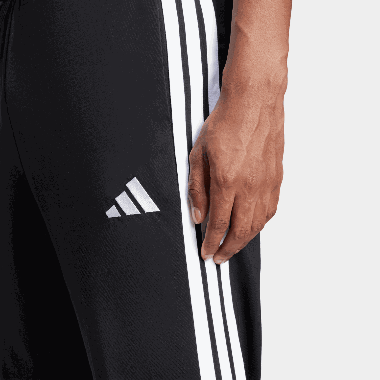 Essentials 3-Stripes Single Jersey Joggers, joggebukse, herre - full image 4