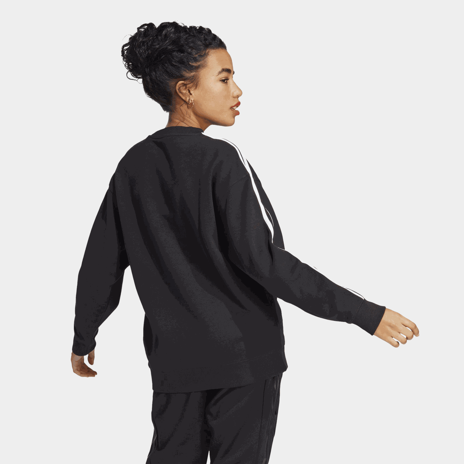 Essentials 3-Stripes Fleece Sweatshirt, genser, dame - full image 2