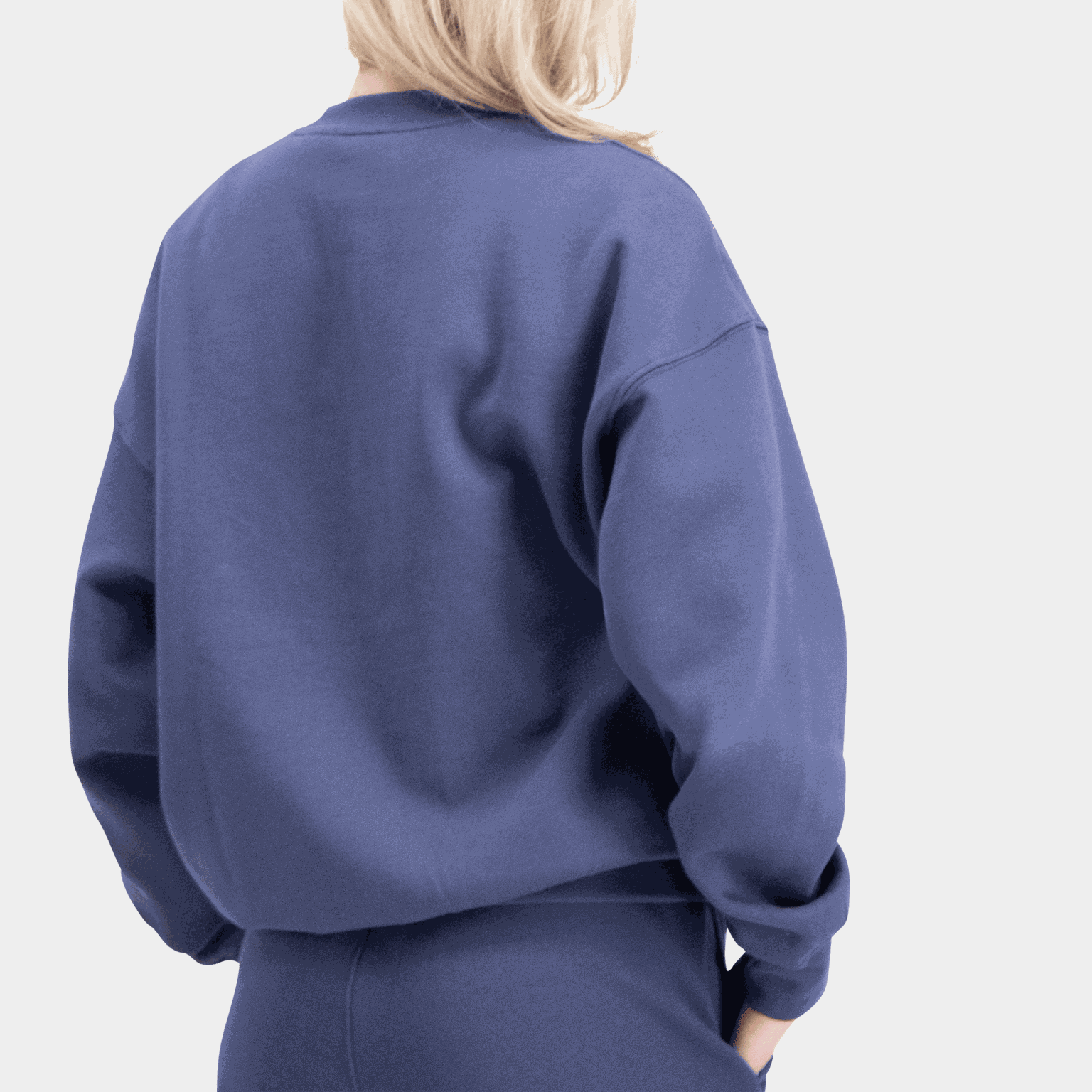 Studio Oversized Crew, collegegenser dame - full image 2