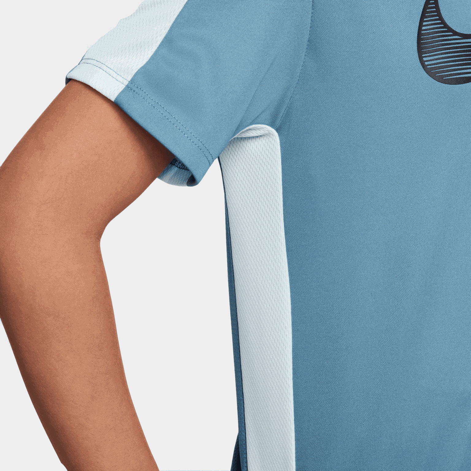 Trophy23 Big Dri-FIT Short Sleeve Top, t-skjorte, barn - full image 3