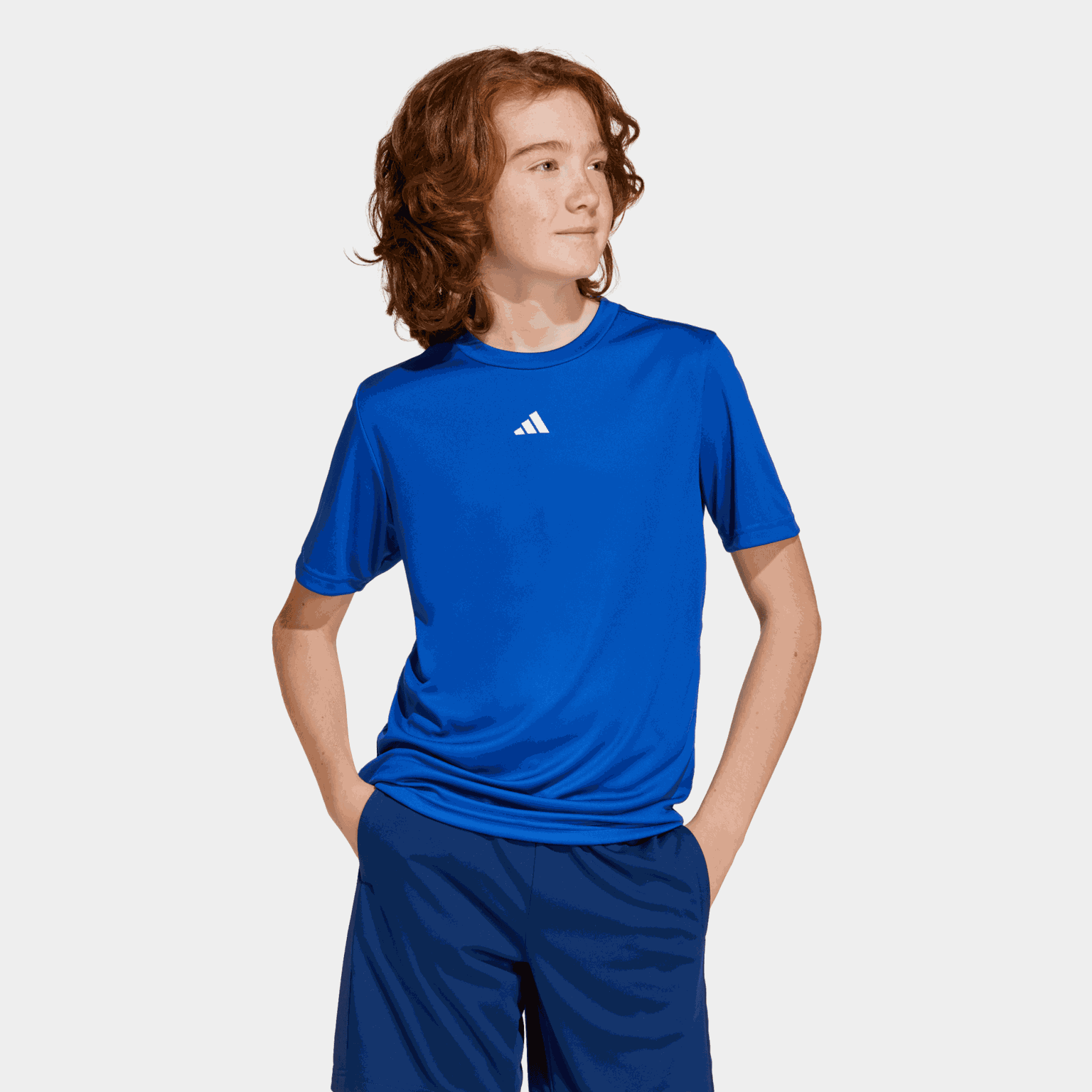 Train Essentials Logo Regular Fit T-Shirt, t-skjorte - full image 1