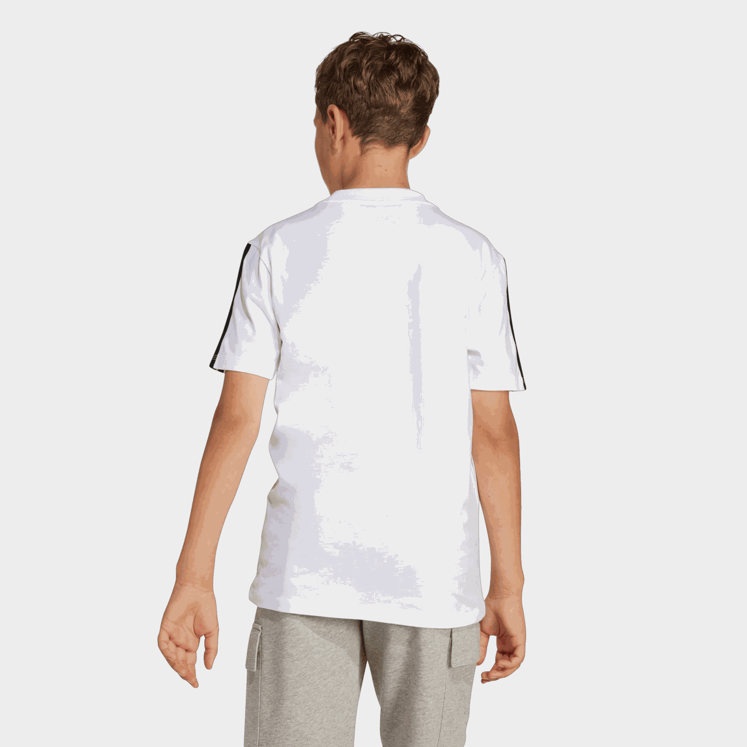 Essentials 3-Stripes T-Shirts, t-skjorte. junior - full image 2