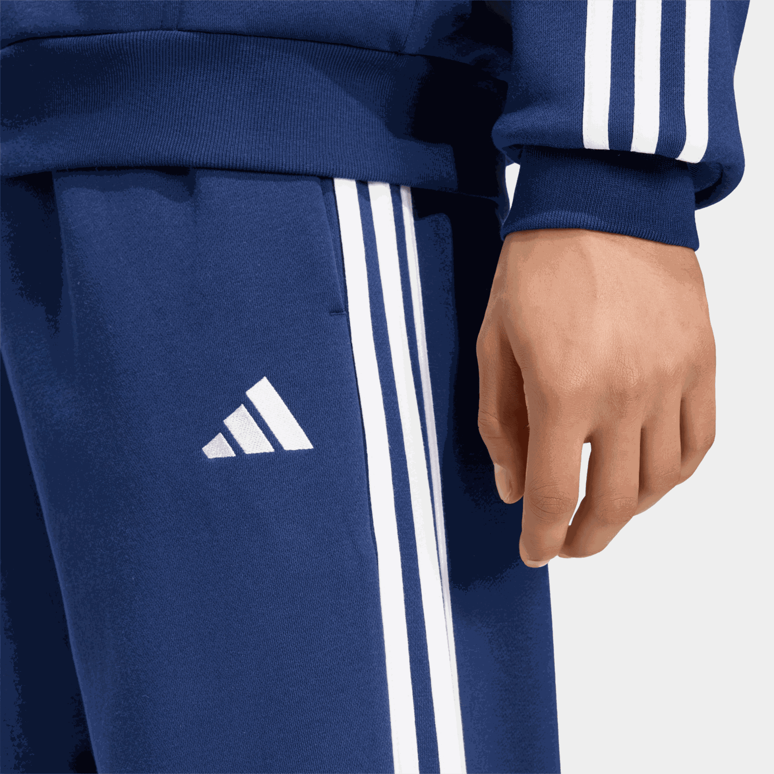 Essentials 3-Stripes Fleece Tapered Cuffed Joggers, joggebukse, herre - full image 3