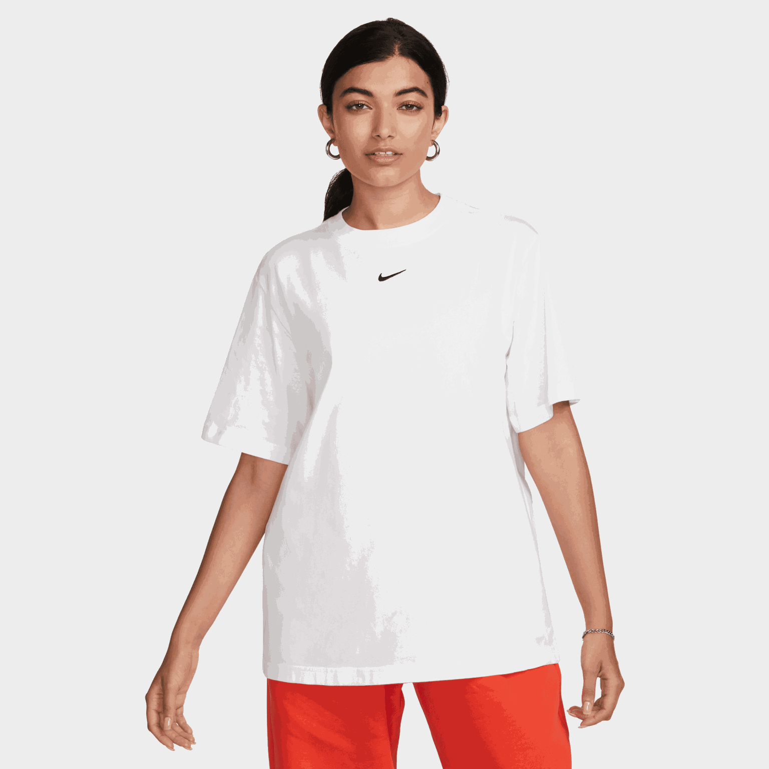 Sportswear Essentials T-Shirt, t-skjorte, dame - full image 1