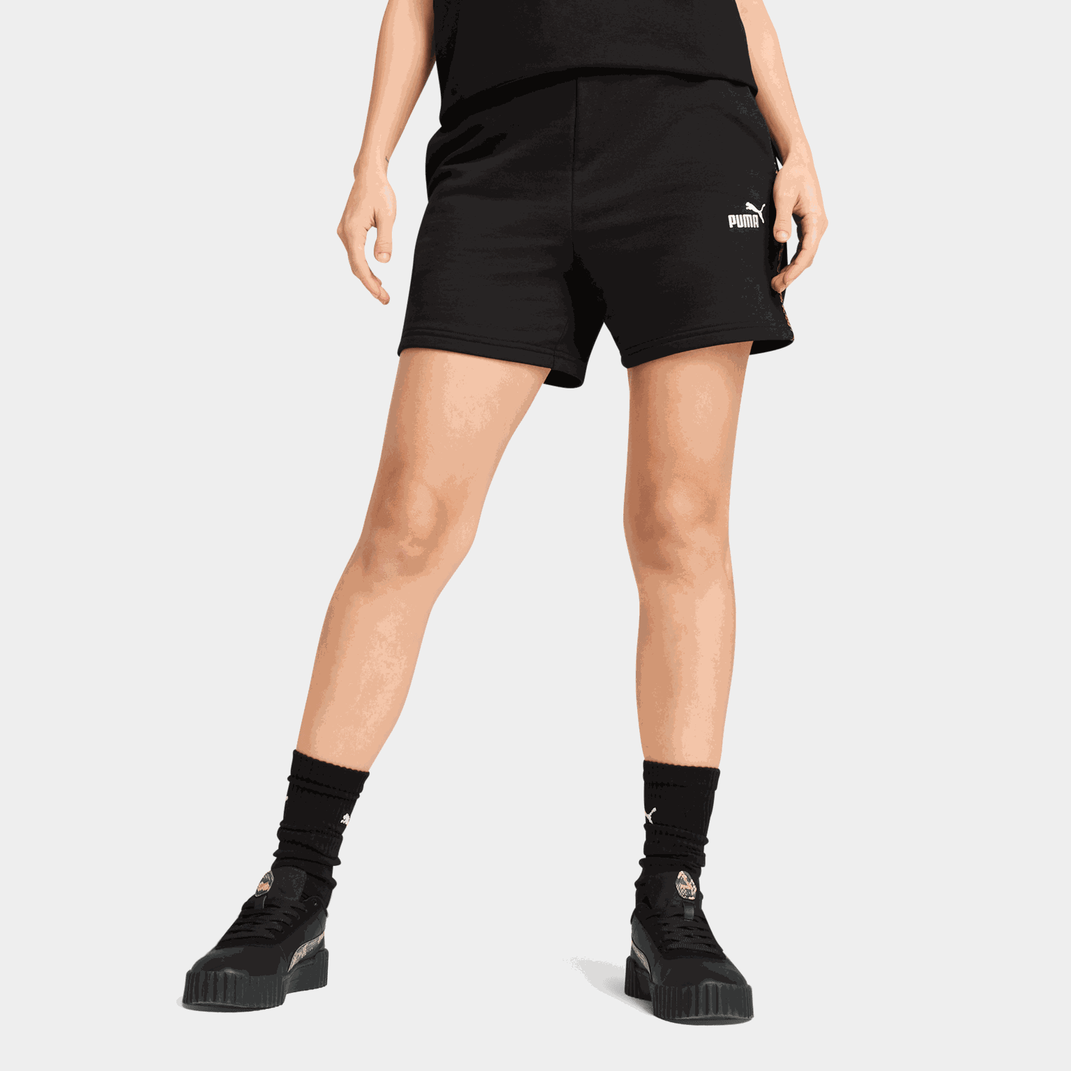 ESS GRAPHIC ANIMAL Shorts 5" TR, fritidsshorts, dame - full image 1