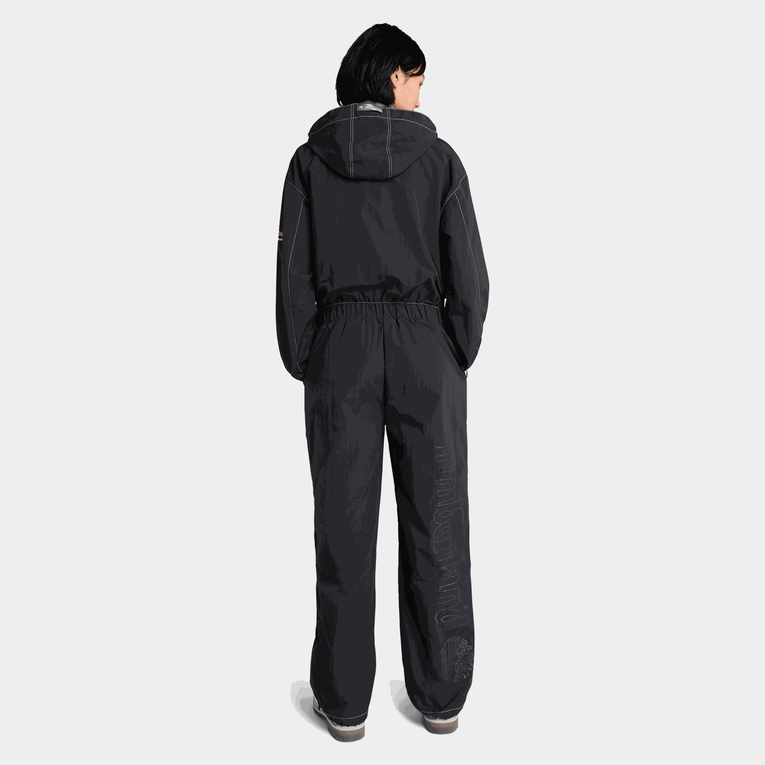 Veneda Suit - full image 2