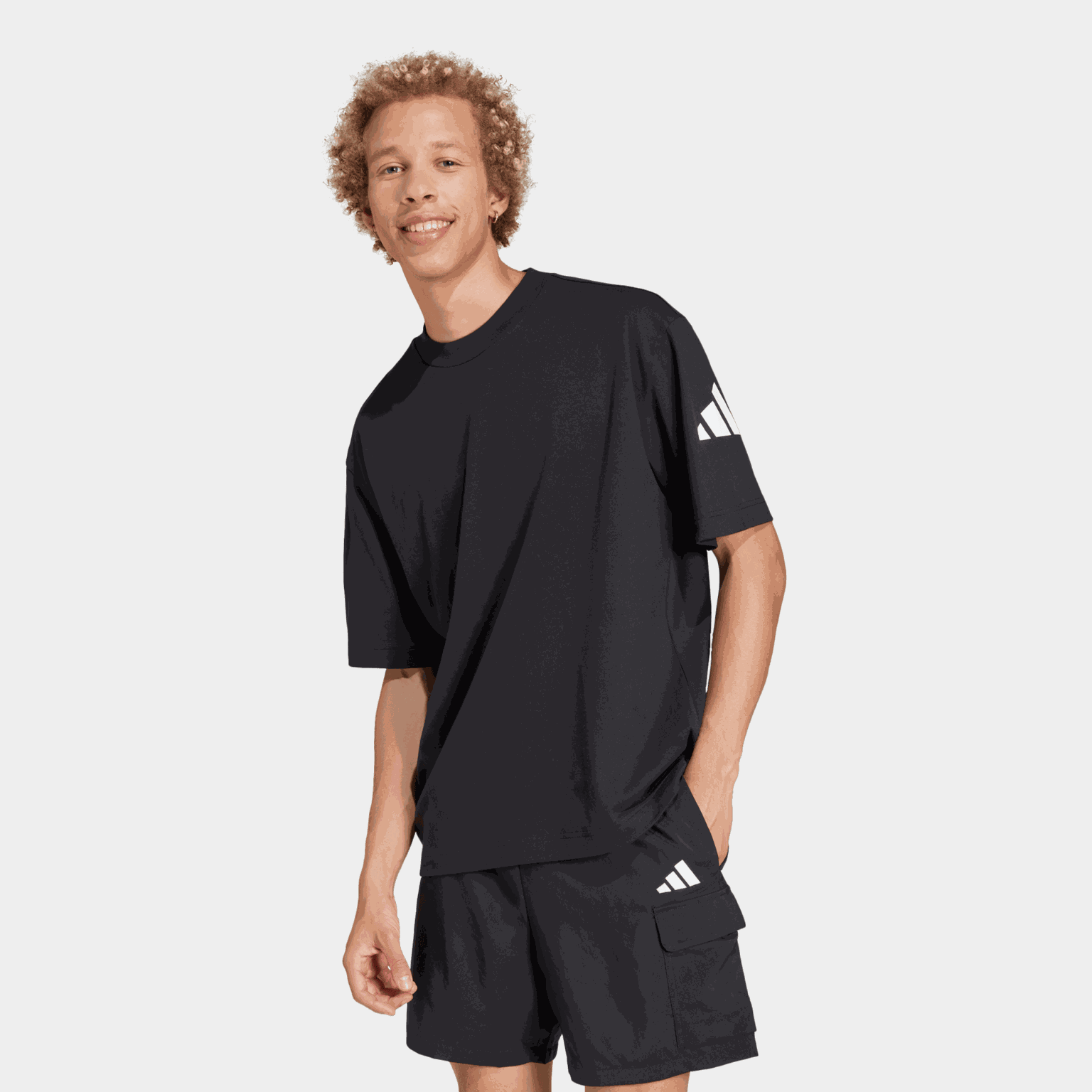 Essentials Loose Fit 3 Bar Logo T-Shirt, t-skjorte, herre - full image 2