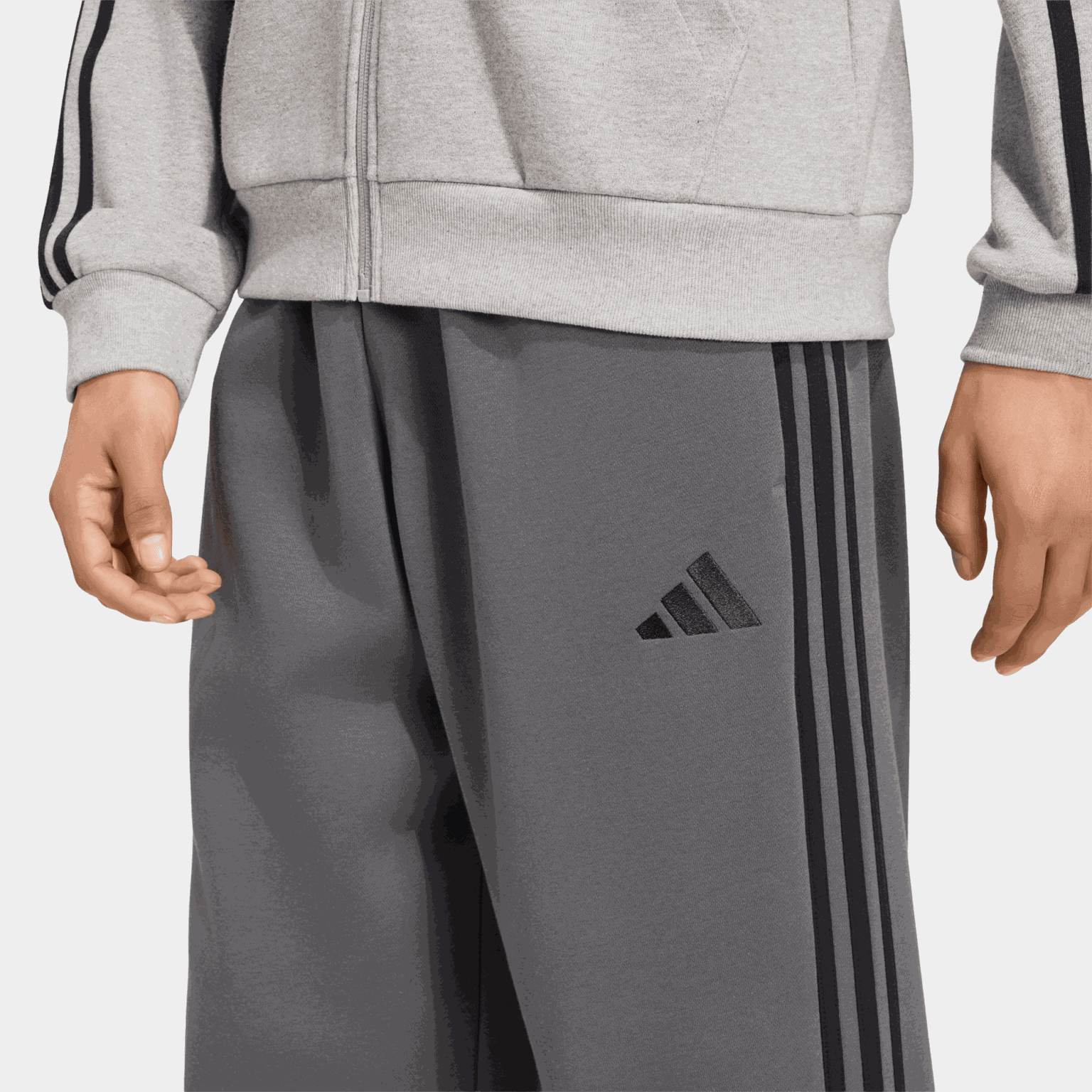 Essentials 3-Stripes Fleece Tapered Cuffed Joggers, joggebukse, herre - full image 4