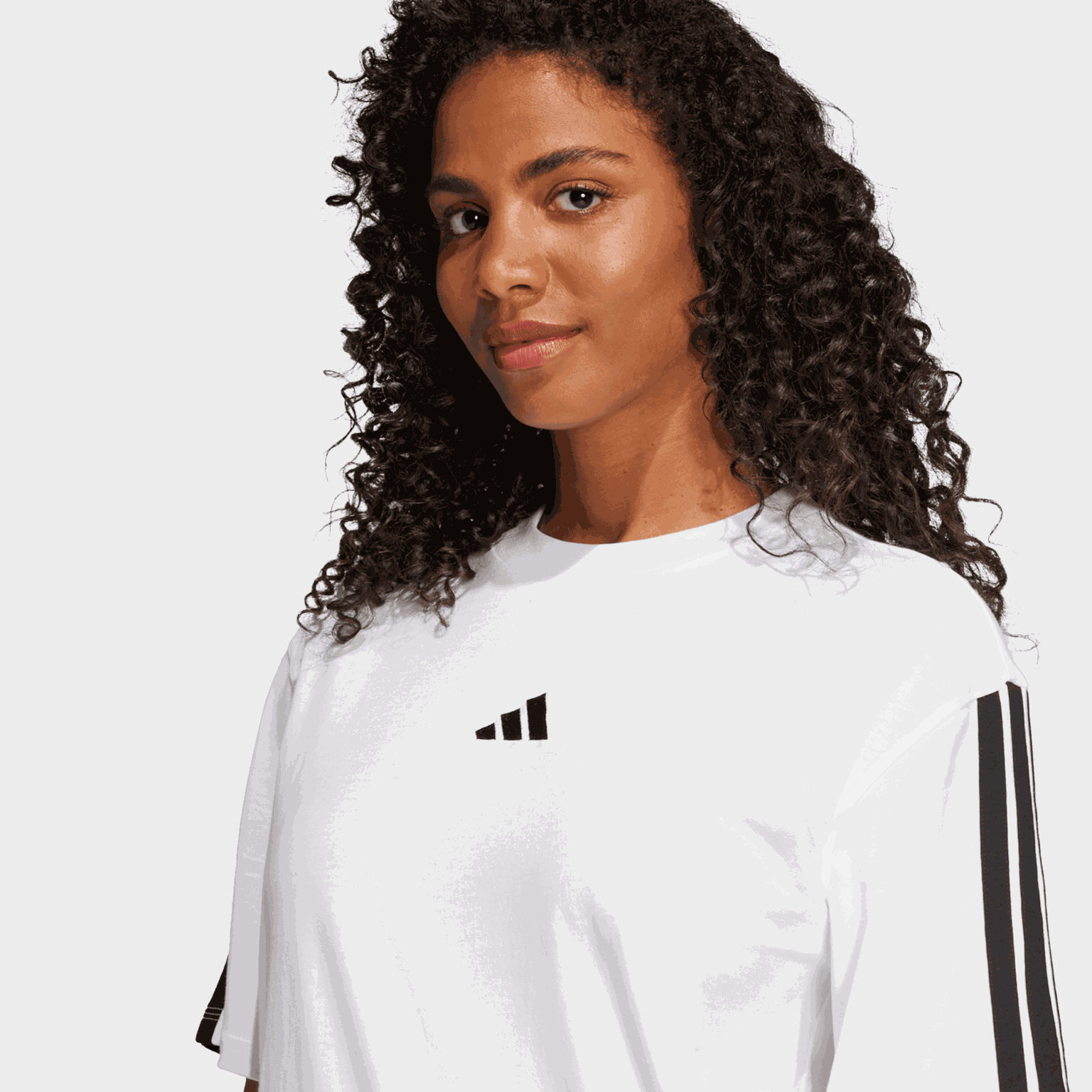 Essentials 3-Stripes Boyfriend T-Shirt, t-skjorte, dame - full image 4