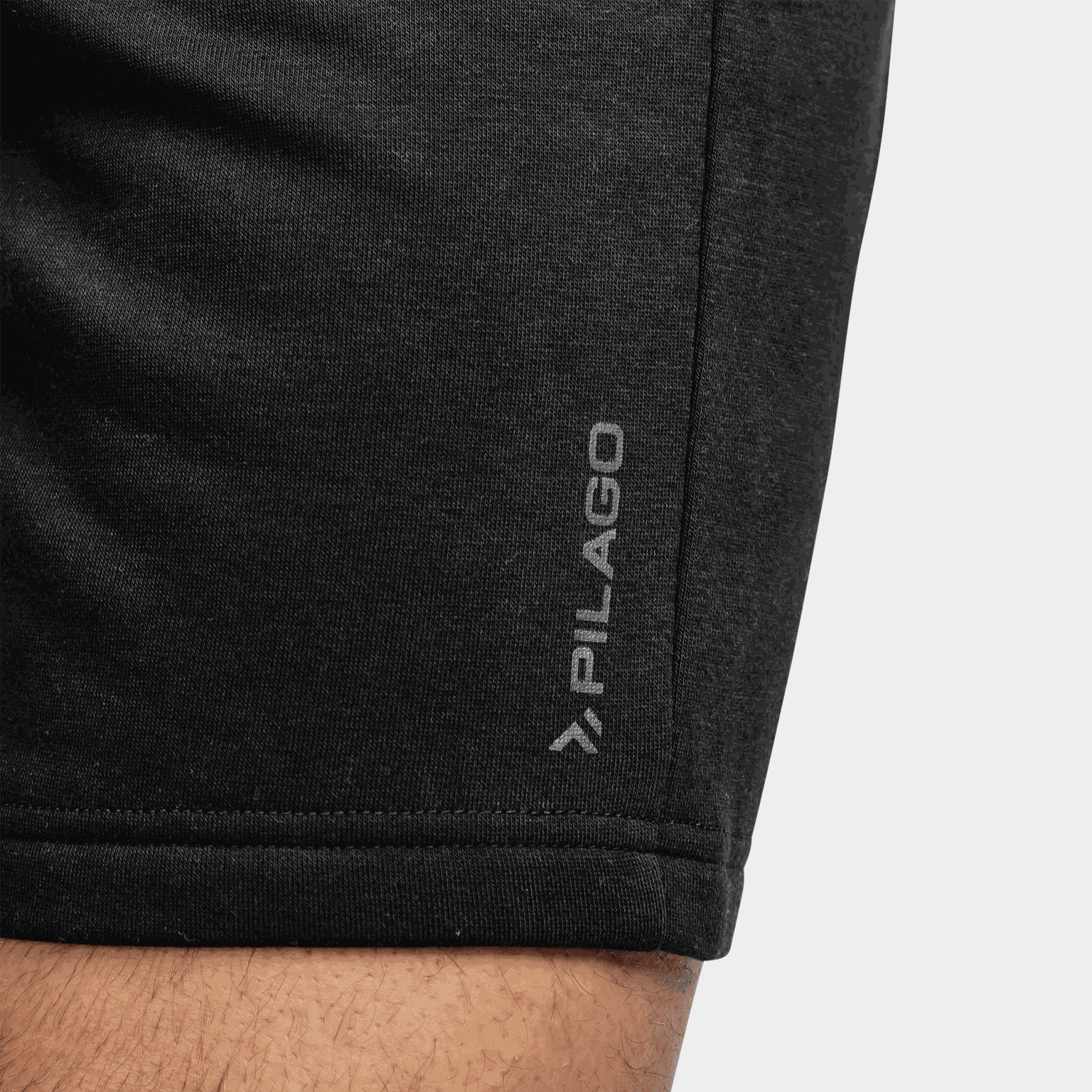 Essential Shorts, herre - full image 4