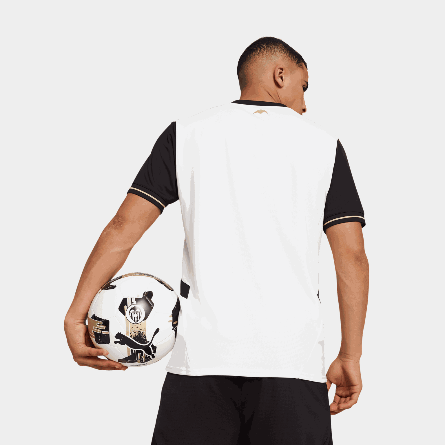 Valencia Home Jersey Replica, fotballdrakt, herre - full image 1