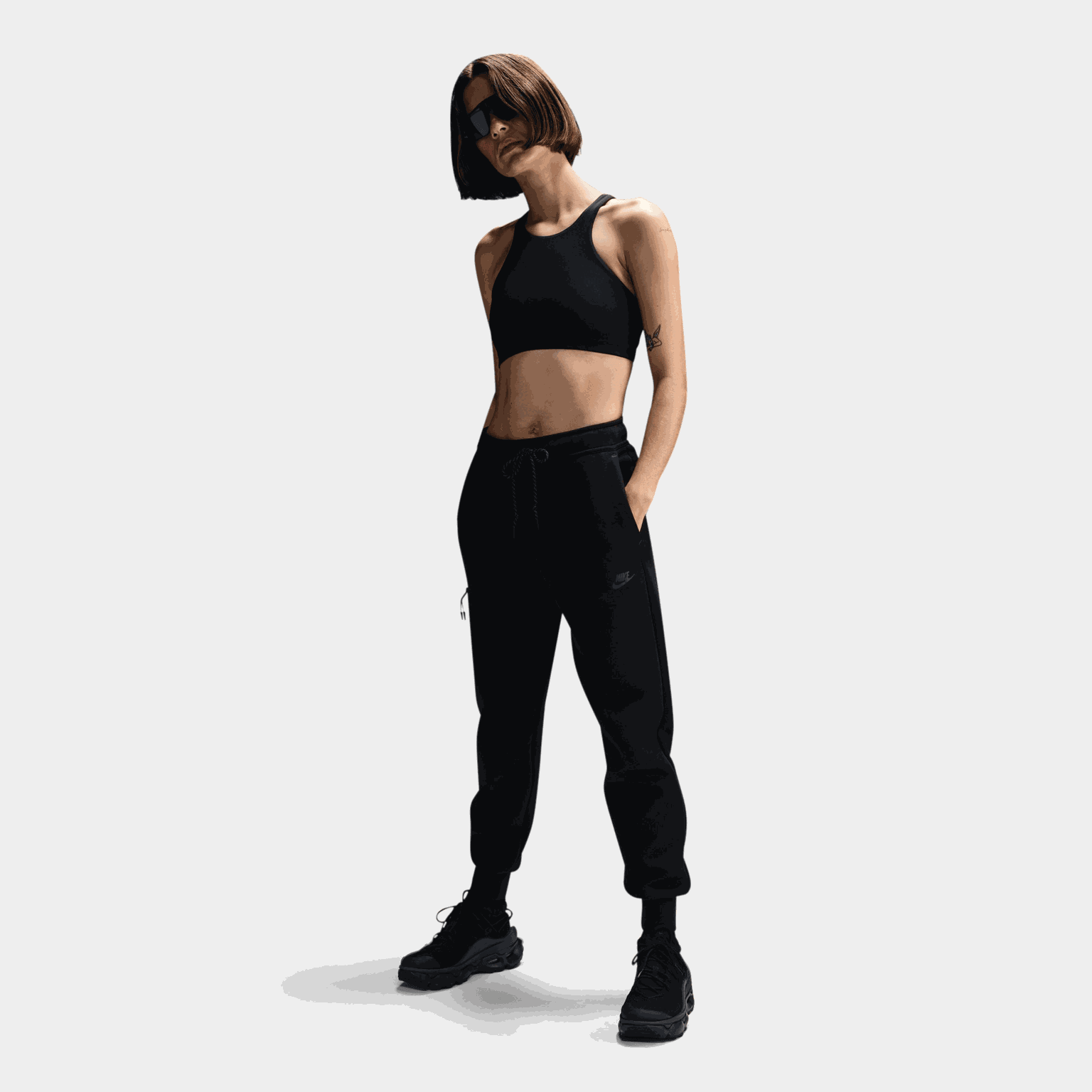 Tech Fleece Mid-Rise Joggers, joggebukse, dame - full image 3