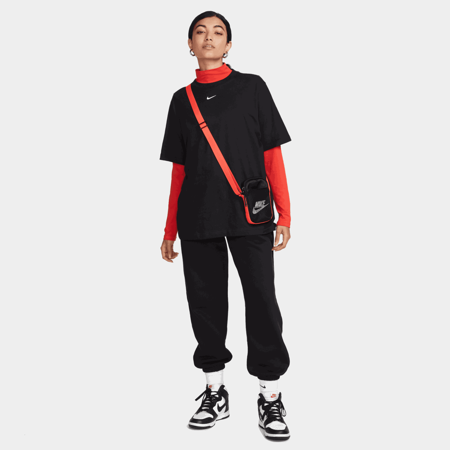 Sportswear Essentials T-Shirt, t-skjorte, dame - full image 4