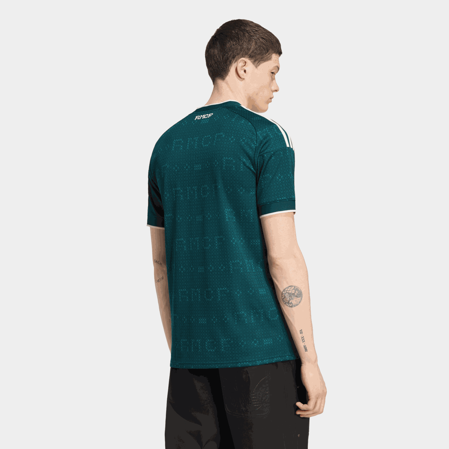 Real Madrid Away Jersey 2026/27, fotballdrakt, herre - full image 2