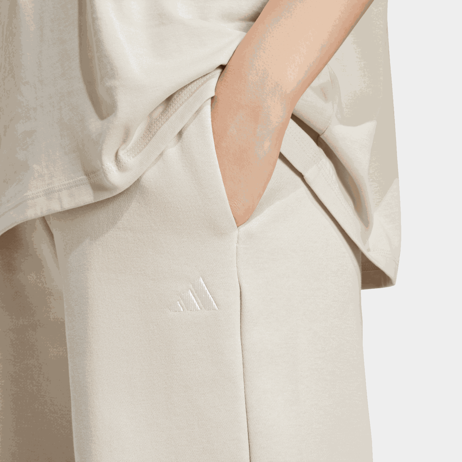 Essentials Small Logo Feel Cozy Open Hem, joggebukse, dame - full image 4