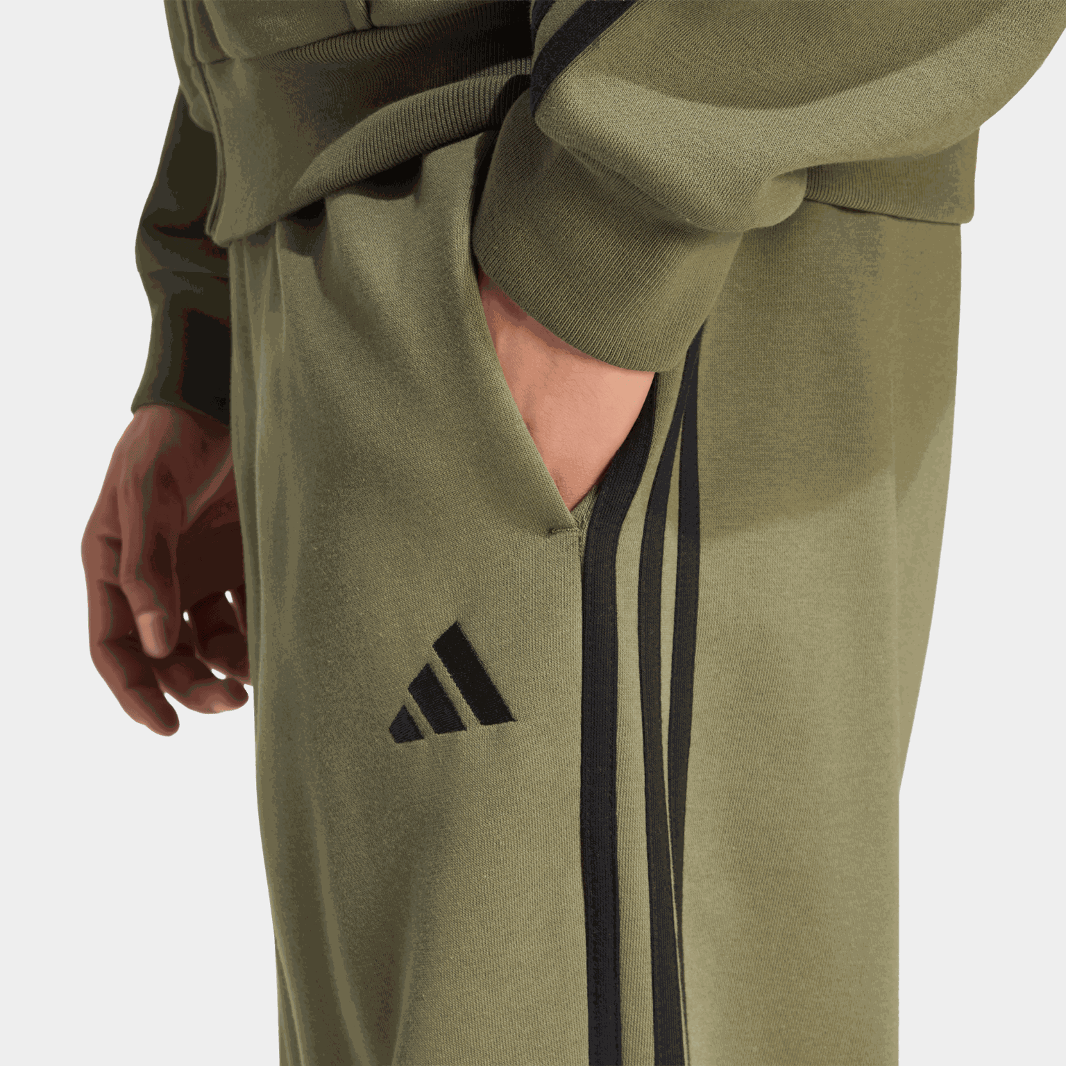 Essentials 3-Stripes Fleece Tapered Cuffed Joggers, joggebukse, herre - full image 4