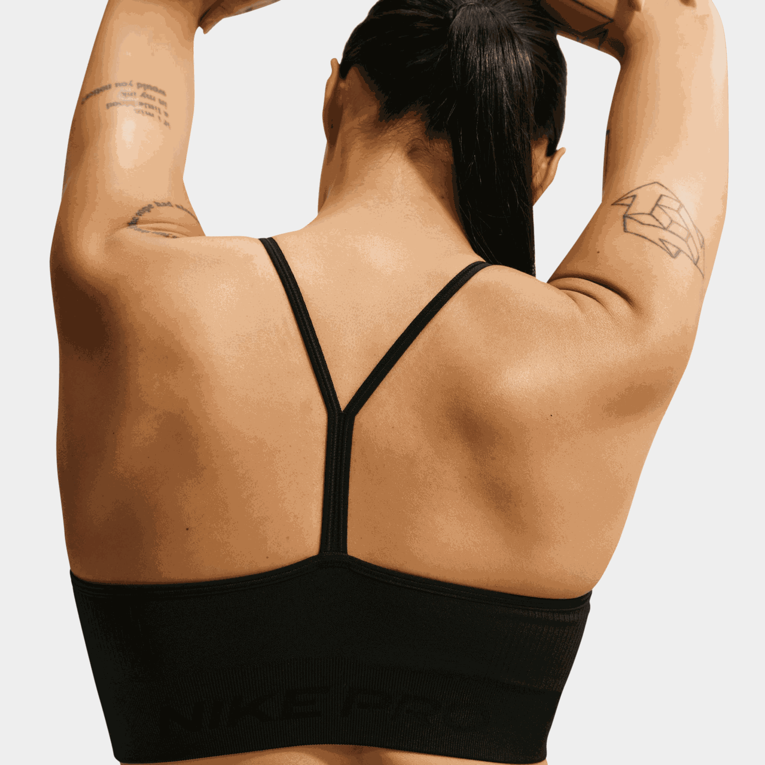 Dri-FIT Seamless Light-Support Padded Sports Bra, sports-BH. dame - full image 4