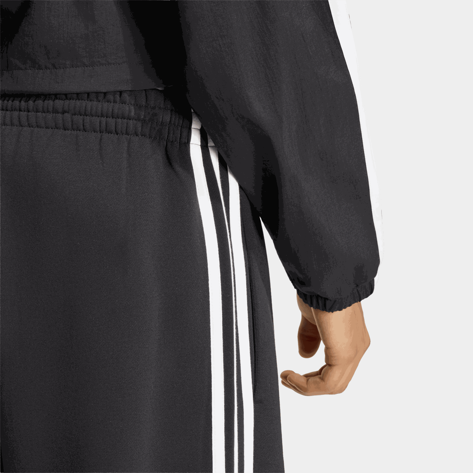 Essentials 3-Stripes Fleece Leg Open Hem Joggers, joggebukse, herre - full image 4