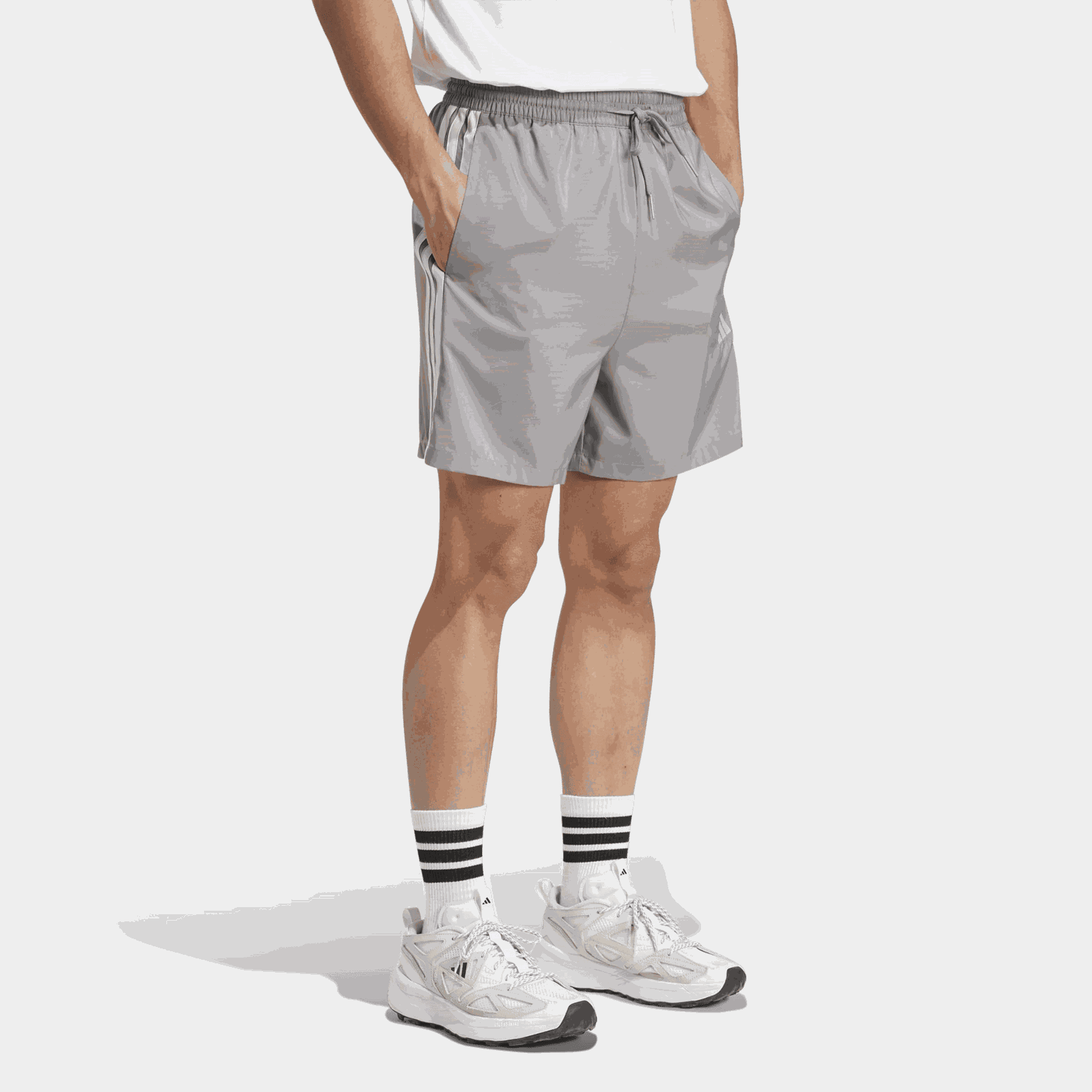 Essentials 3-Stripes Shorts, shorts, herre - full image 3