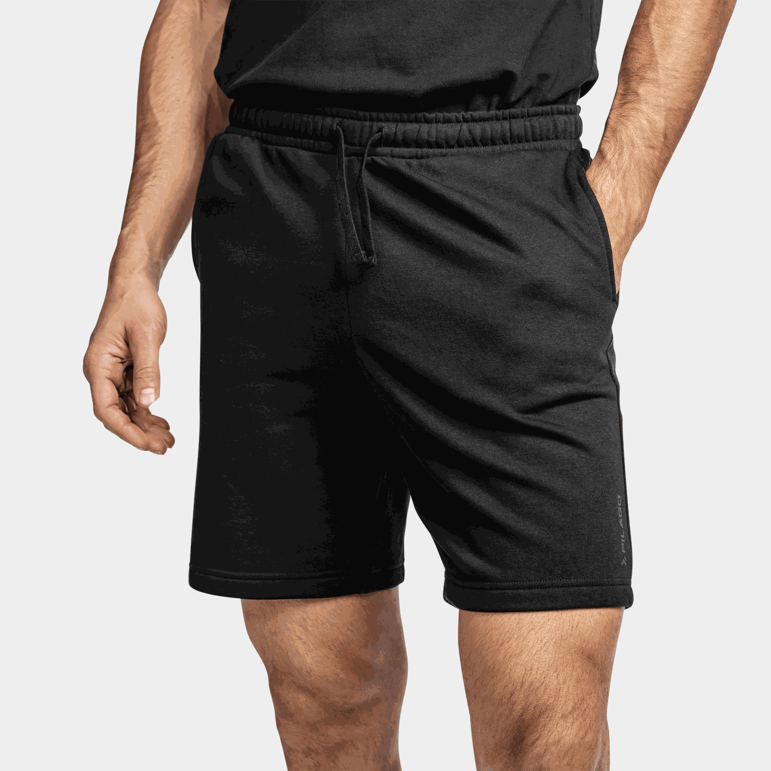 Essential Shorts, herre - full image 3