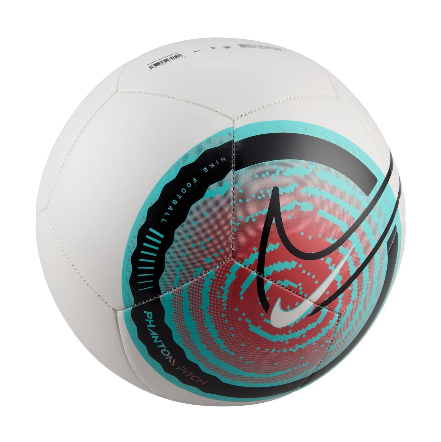 Phantom, fotball - full image 2